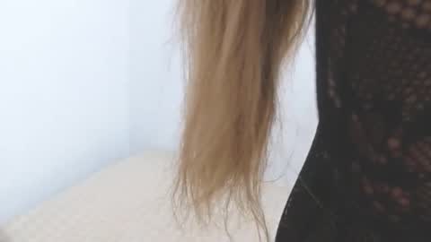 Snapshot of adara_cooper22 chatting on December 8, 5:55 pm Adara Cooper online show from December 8, 5:55 pm