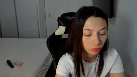 Adda online show from December 18, 8:42 am