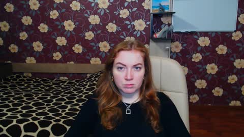 Adel online show from December 12, 9:48 pm