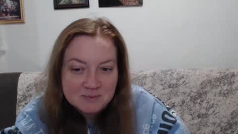 Adel online show from February 7, 7:29 pm