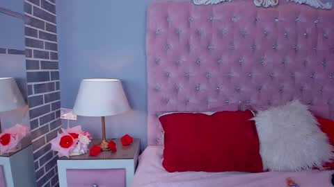 Adelaine online show from February 28, 11:58 am