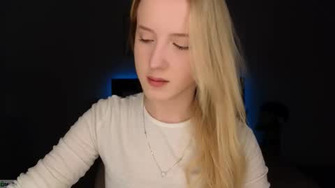 Adele online show from February 11, 9:16 pm