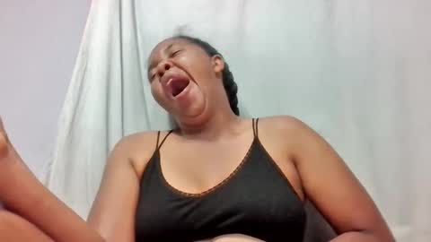 adelealy online show from January 8, 3:10 am