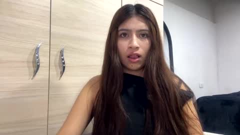Snapshot of adelein_foxxx chatting on October 12, 5:21 am adellein foxx online show from October 12, 5:21 am