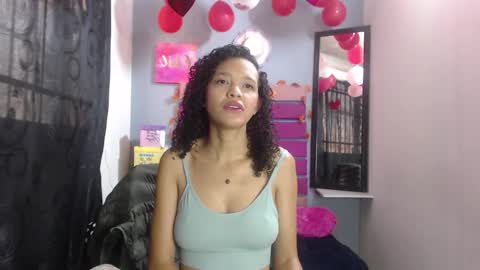 Snapshot of adeleth_blue chatting on October 1, 12:43 pm Adeleth online show from October 1, 12:43 pm