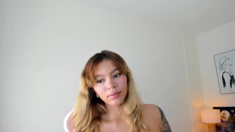 Snapshot of adria_ross chatting on September 28, 2:00 pm Adriana online show from September 28, 2:00 pm