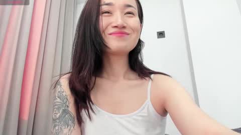 Aenie online show from February 10, 5:25 am