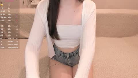 Emi online show from October 19, 12:40 pm