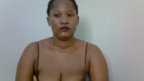pink online show from May 8, 6:05 am