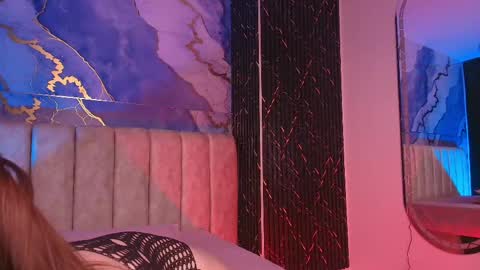 Ana online show from April 12, 12:30 pm