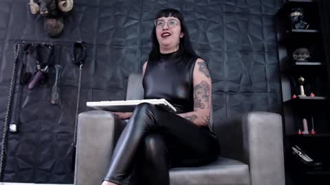 Snapshot of agata_darkness chatting on January 31, 4:06 pm Miss Agata online show from January 31, 4:06 pm