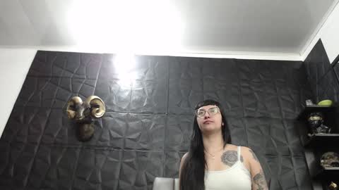 Snapshot of agata_darkness chatting on January 11, 12:29 pm Miss Agata online show from January 11, 12:29 pm