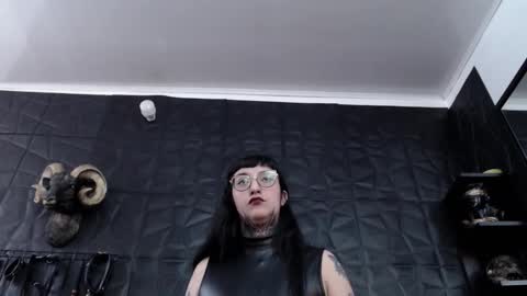 Snapshot of agata_darkness chatting on September 28, 7:19 pm Miss Agata online show from September 28, 7:19 pm