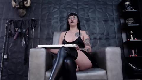 Snapshot of agata_darkness chatting on March 5, 3:18 pm Miss Agata online show from March 5, 3:18 pm