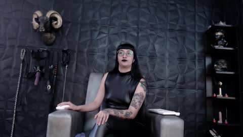 Snapshot of agata_darkness chatting on March 1, 2:23 pm Miss Agata online show from March 1, 2:23 pm