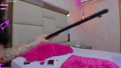 Snapshot of agatha_russh_ chatting on February 12, 6:30 pm LUNNA online show from February 12, 6:30 pm