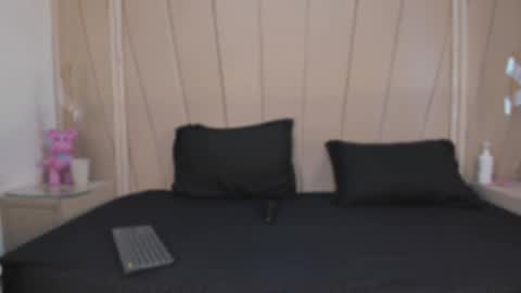 Agatha Steel online show from March 2, 7:20 pm