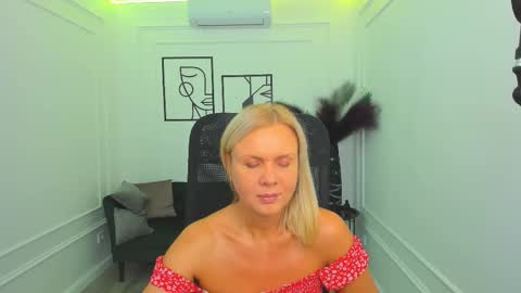 Agatha online show from September 25, 8:06 pm