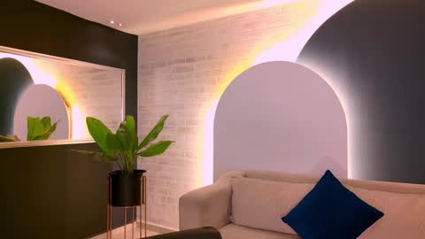 Agatha online show from November 12, 7:34 pm