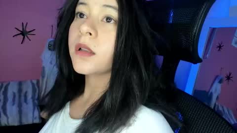  ines  online show from October 30, 8:32 pm