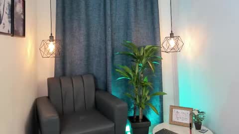 Snapshot of ahsly_ms chatting on January 7, 12:31 pm ahsly_ms online show from January 7, 12:31 pm