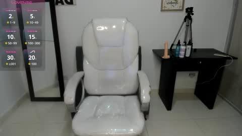 Ailyn online show from September 18, 10:03 am