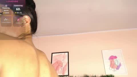 Ailyn online show from December 19, 10:57 pm