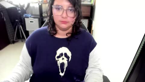 Catalina online show from November 7, 3:39 pm