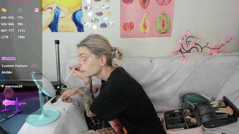 Aimee Jay online show from February 6, 2:00 am