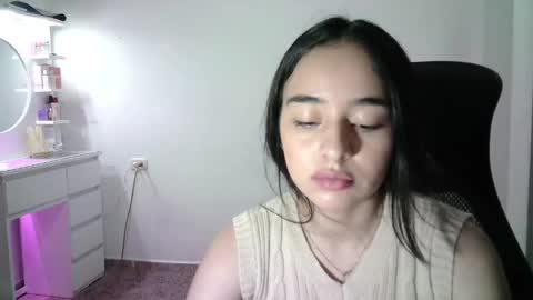 AINE online show from November 14, 11:49 pm