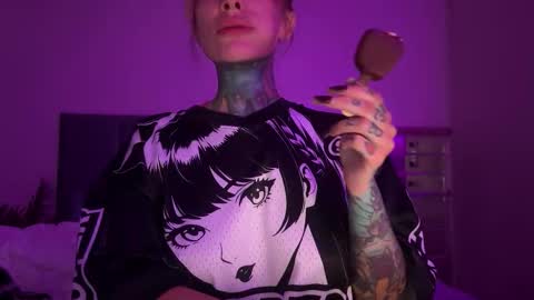 Airgead online show from February 7, 1:20 am