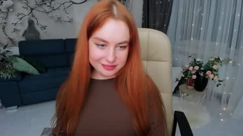 Louise online show from February 28, 7:02 pm