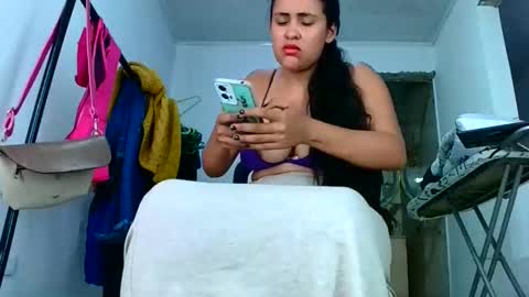 aisha koswell3 online show from March 20, 3:50 pm