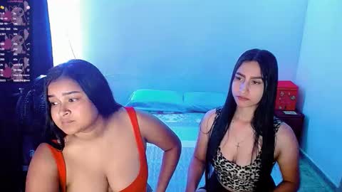 aisha_stacey0410 online show from October 27, 7:04 am