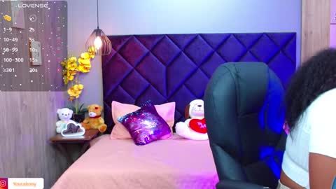 Aisha Violet online show from January 10, 9:42 pm