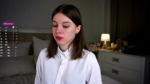 Snapshot of aislyfarran chatting on January 17, 1:15 am Aliza online show from January 17, 1:15 am