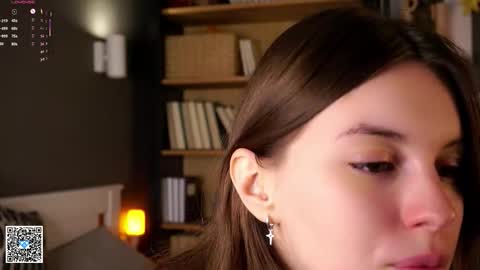 Snapshot of aislyfarran chatting on September 26, 1:14 am Aliza online show from September 26, 1:14 am