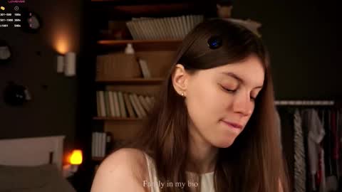 Aliza online show from November 9, 1:33 am