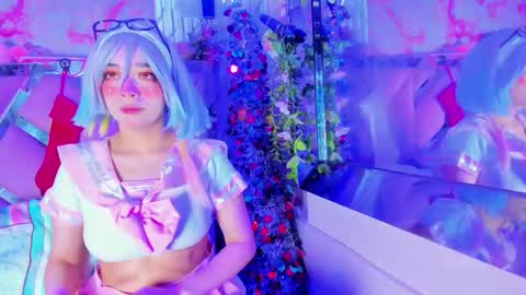 akane hikari  online show from January 8, 6:28 am