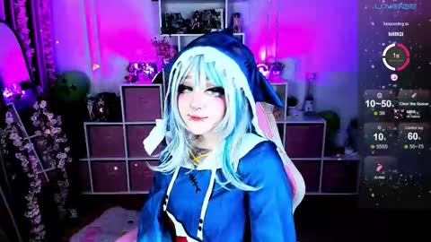 Snapshot of aki__ra chatting on October 2, 10:04 pm Aki online show from October 2, 10:04 pm