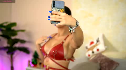 akirastonez online show from December 7, 7:32 pm