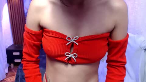 Snapshot of alaia_blue1 chatting on September 22, 2:48 pm alaia_blue1 online show from September 22, 2:48 pm