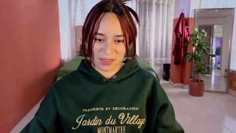 Snapshot of alaia_skater chatting on September 18, 9:13 pm Alaia Skater online show from September 18, 9:13 pm