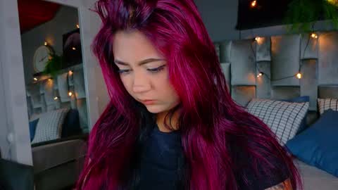  Alaia  online show from October 3, 11:59 am