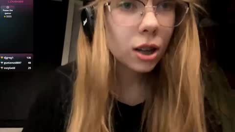 Stella online show from September 15, 4:25 pm