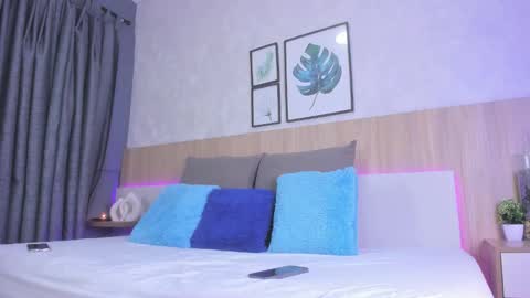 Alanna  online show from November 27, 3:20 am