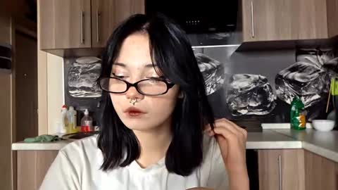 Im Katrina online show from February 24, 11:42 am