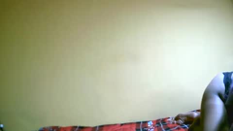 Snapshot of albertine1504 chatting on March 1, 6:32 pm albertine1504 online show from March 1, 6:32 pm