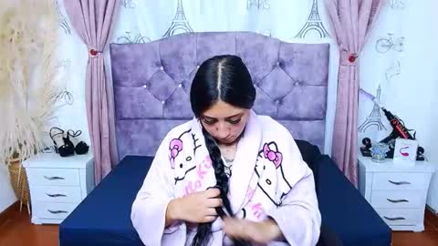 ALEJANDRA online show from October 11, 11:25 am