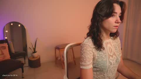 Ale online show from February 10, 11:23 pm